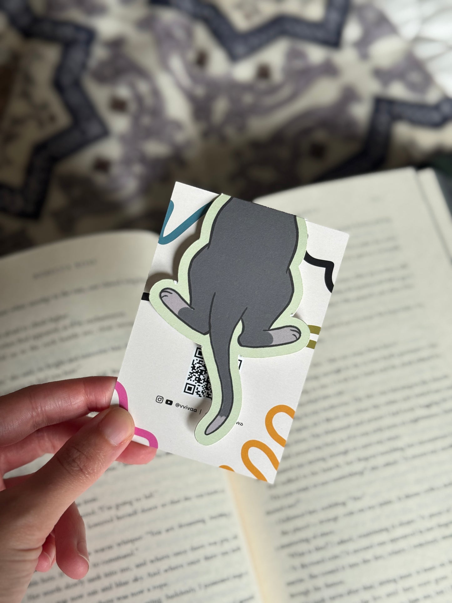 Gray Cat Magnetic Bookmark